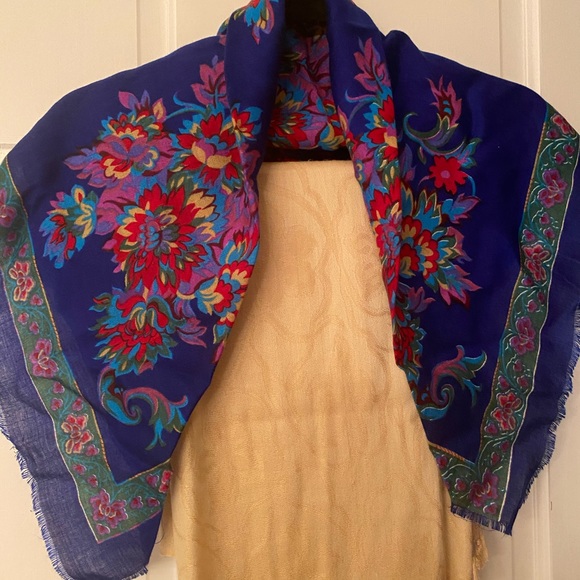 Blue floral pashmina fabric square scarf. 30” sq. - Picture 1 of 5